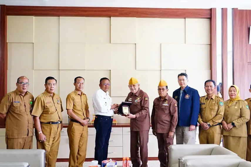 Perkuat Sinergi, Wali Kota Prabumulih Terima Audiensi Yayasan Gedung Veteran RI