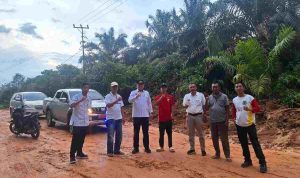 Medco Turun Tangan, Jalan Desa Mekar Jaya Segera Dikeraskan