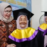 Wisuda Sekolah Lansia Muba, Patimah Toha: Lansia Adalah Aset, Bukan Beban