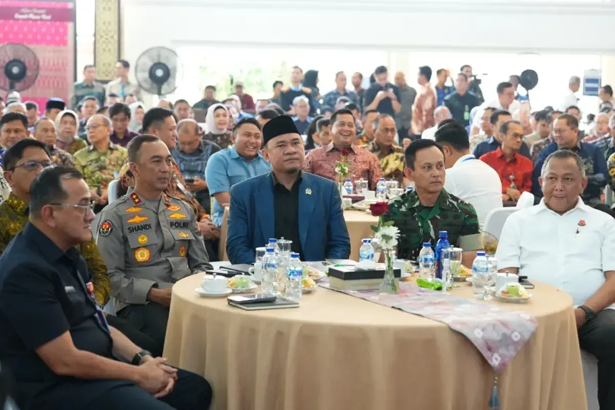 Andie Dinialdie Hadiri Serah Terima Lahan PSN Pelabuhan Palembang Baru di Tanjung Carat