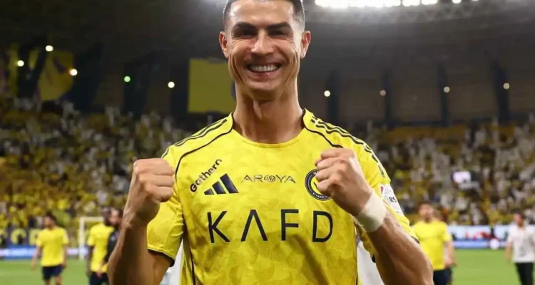 Ronaldo Cetak Brace, Al-Nassr Pesta Gol 5-2 atas Al Najma