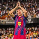 Barcelona Tumbang di Laga Penutup, Valencia Bangkit dan Menang 3-1 di Mestalla