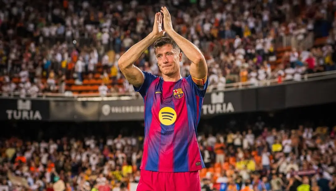 Barcelona Tumbang di Laga Penutup, Valencia Bangkit dan Menang 3-1 di Mestalla