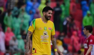 Bernardo Tavares Bongkar Strategi Persebaya Saat Hancurkan Semen Padang, Bruno Paraiba Jadi Senjata Rahasia