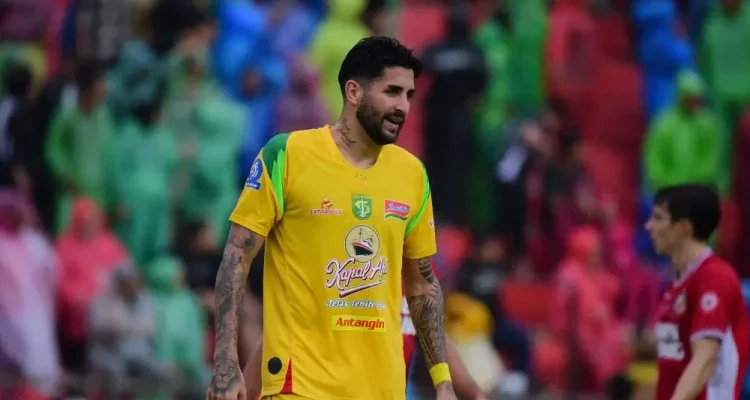 Bernardo Tavares Bongkar Strategi Persebaya Saat Hancurkan Semen Padang, Bruno Paraiba Jadi Senjata Rahasia