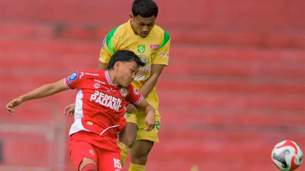 Semen Padang Dipermalukan Persebaya 0-7, Imran Nahumarury Tetap Apresiasi Perjuangan Tim