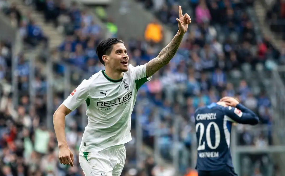 Kevin Diks Cetak Gol Roket, Gladbach Bungkam Hoffenheim 4-0