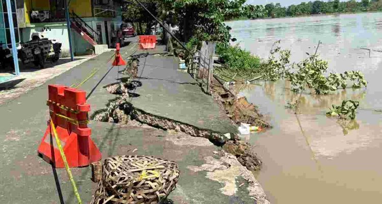 Sekda Syafaruddin Tinjau Lokasi Longsor di Sekayu, Pemkab Muba Prioritaskan Keselamatan Warga