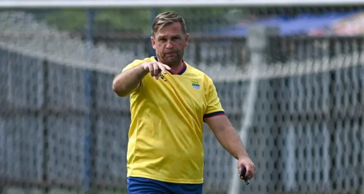 Persib Selangkah Lagi Juara, Igor Tolic Minta Maung Bandung Tetap Fokus Hadapi Persijap