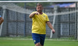 Persib Bandung Resmi Ganti Nahkoda, Bojan Hodak Naik Jabatan dan Igor Tolic Jadi Pelatih Kepala