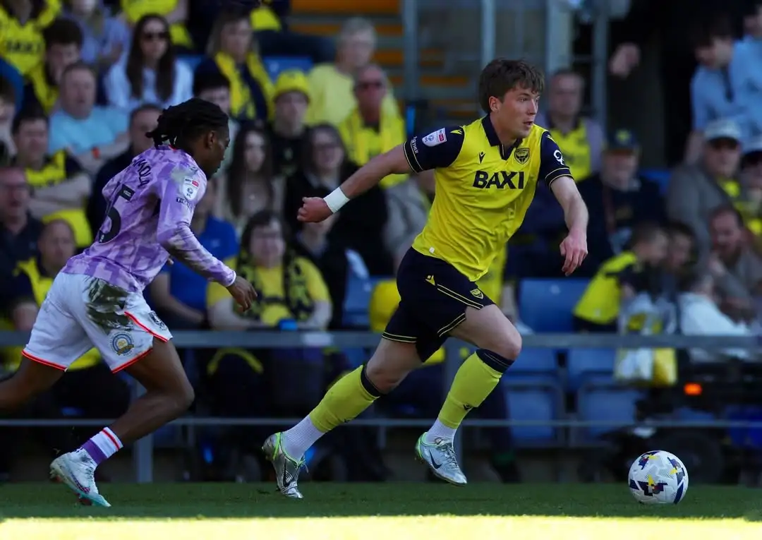 Oxford United Tetap Pertahankan Ole Romeny dan Marselino Ferdinan Meski Degradasi