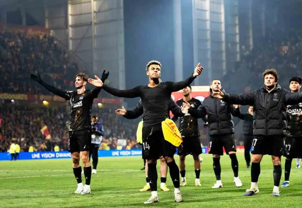 PSG Juara Ligue 1 2025/2026 Usai Bungkam Lens 2-0, Bidik Gelar Liga Champions