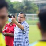 Dr H Hendri Zainuddin Mencuat di Bursa Ketua PSSI Sumsel 2026