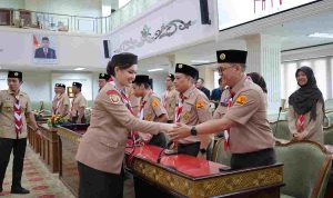 Perdana di Palembang, Putri Azizah Lantik Pengurus Saka Adhyasta untuk Pengawasan Pemilu