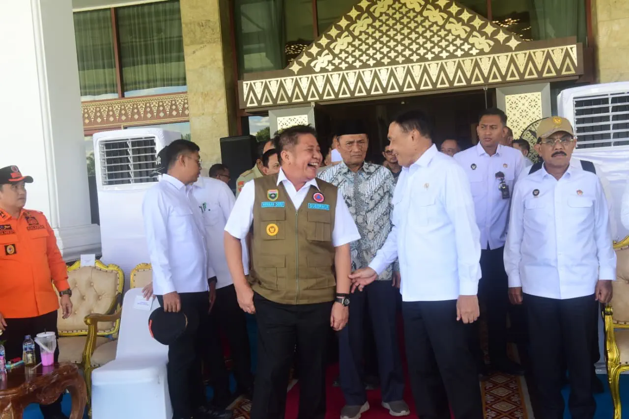 Dampingi Menko Polkam, Herman Deru dan Cik Ujang Ajak Masyarakat Sumsel Jaga Kondusivitas