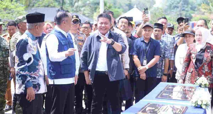 Gubernur Herman Deru dan Wagub Cik Ujang Resmikan 17 Jembatan di Sumsel, Percepat Konektivitas dan Dongkrak Ekonomi Warga