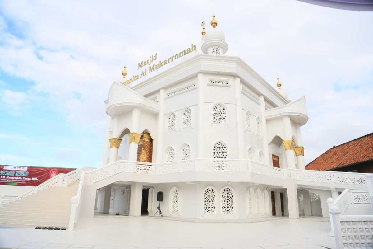 Wagub Sumsel Cik Ujang Resmikan Masjid Irzanita Almukarromah, Dorong Masjid Jadi Pusat Pembinaan Umat