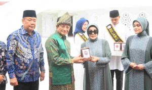 Wagub Sumsel Cik Ujang Resmikan Masjid Irzanita Almukarromah, Dorong Masjid Jadi Pusat Pembinaan Umat Wagub Sumsel Cik Ujang Resmikan Masjid Irzanita Almukarromah, Dorong Masjid Jadi Pusat Pembinaan Umat