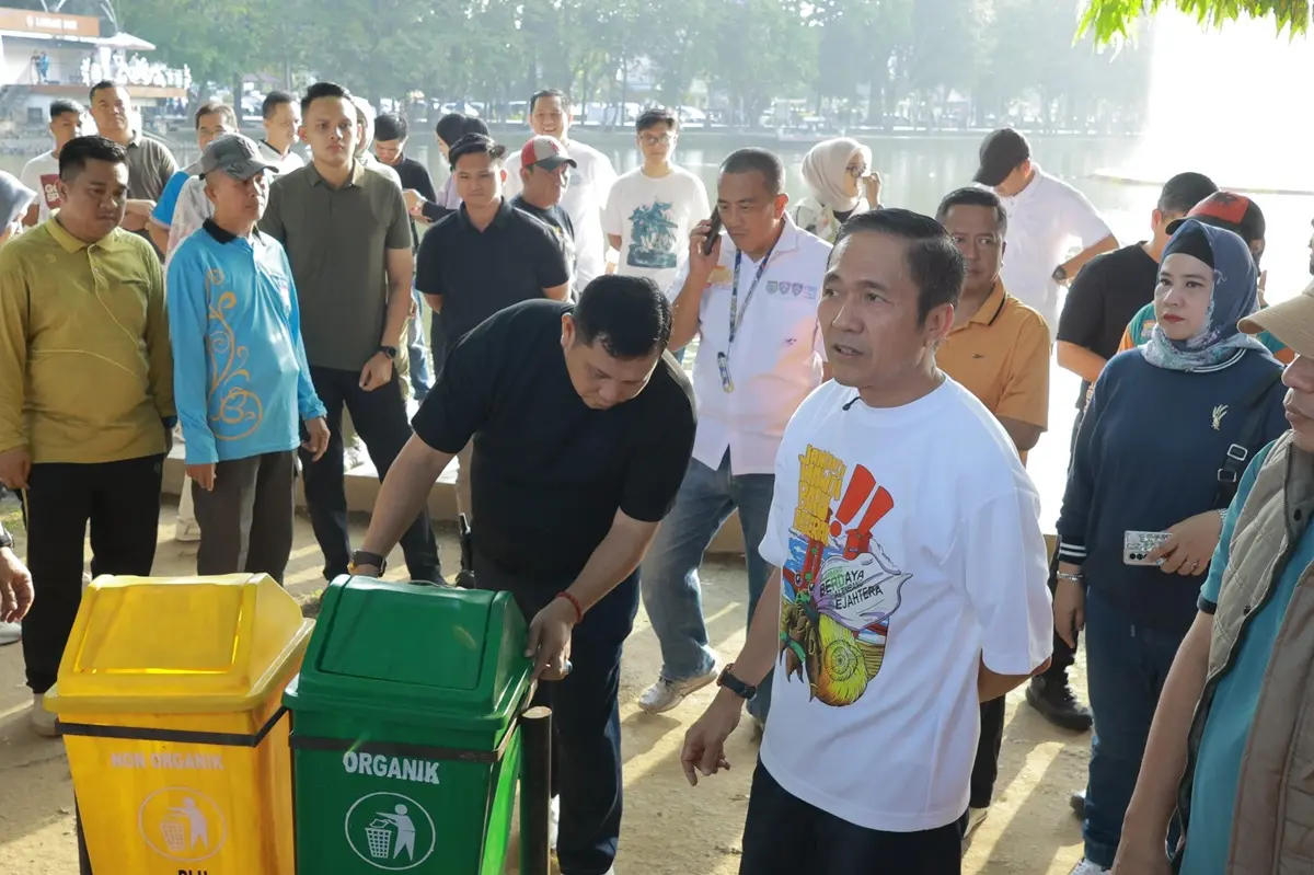 Palembang Berlakukan Denda dan Sanksi Sosial bagi Pembuang Sampah Sembarangan