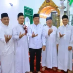 Wagub Sumsel Cik Ujang Safari Jumat di Masjid Al-Ikhlas, Salurkan Bantuan dan Siapkan Hewan Kurban