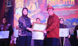 Wagub Sumsel Cik Ujang Ajak Masyarakat Jadikan Festival Sriwijaya Momentum Kebangkitan Budaya Daerah