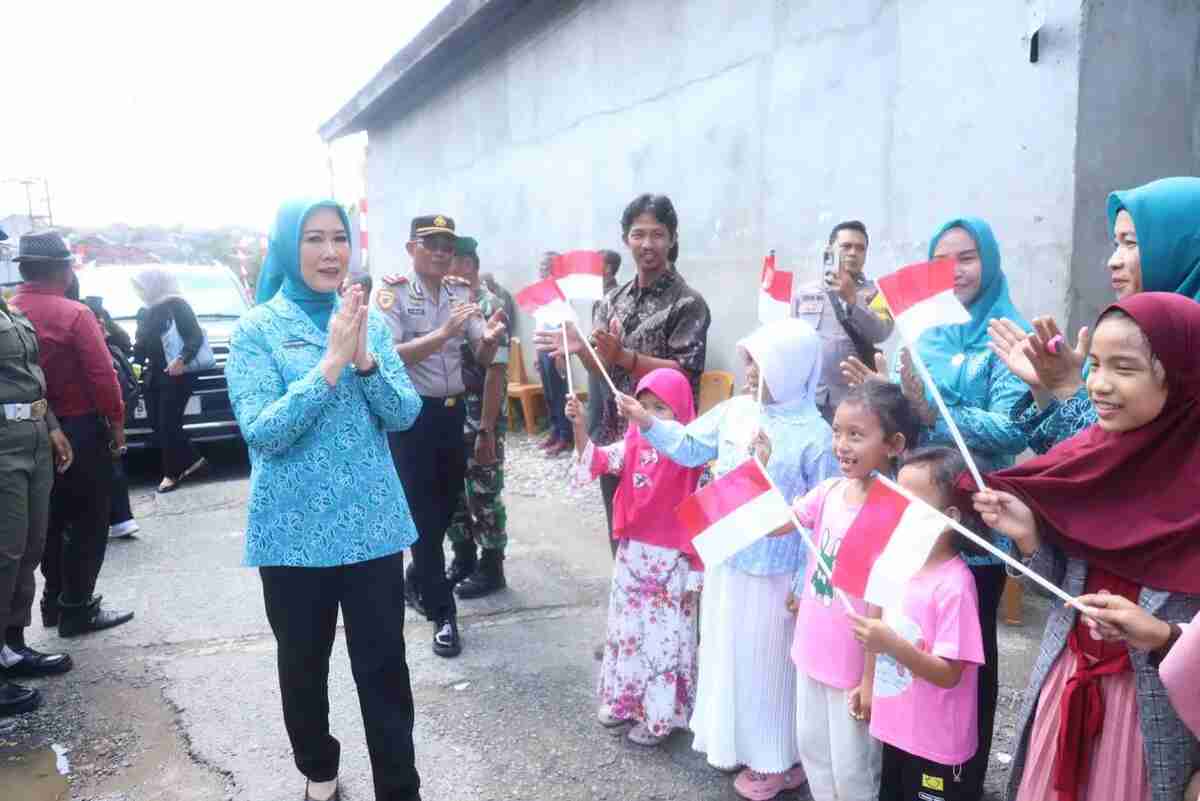 Ketua TP PKK Sumsel Feby Deru Resmikan Rumah Dilan Naga Berkarya di OKU