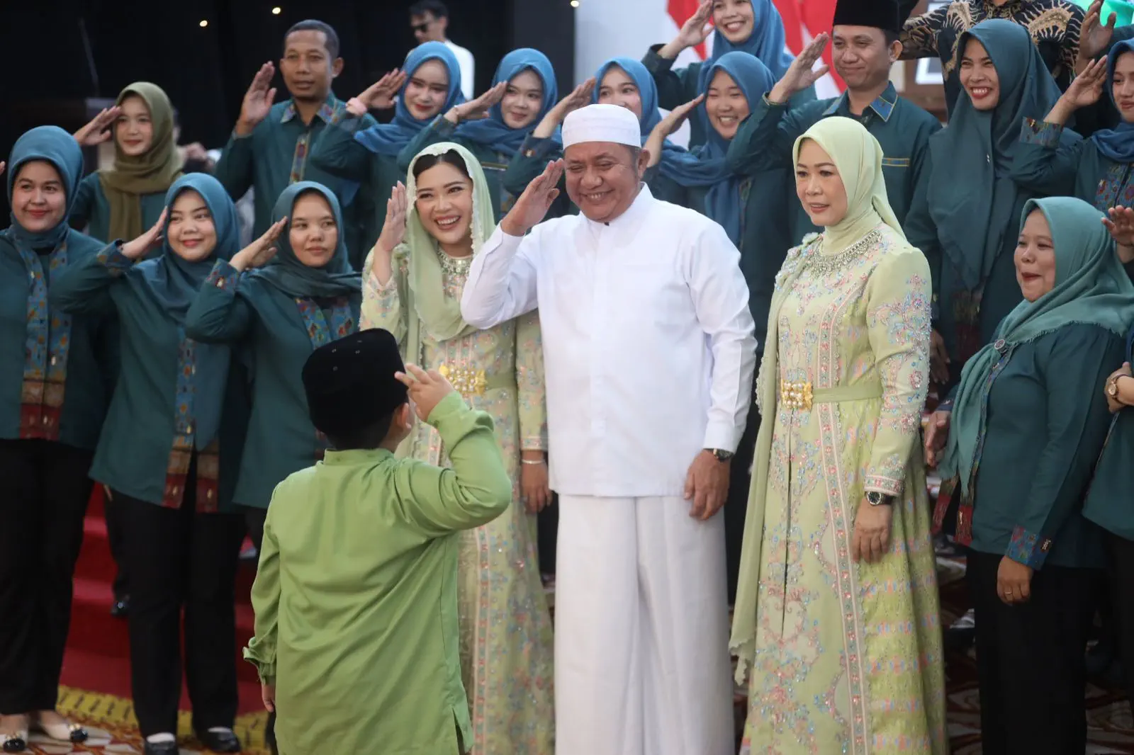 Gubernur Herman Deru Ciptakan Suasana Hangat dan Akrab dalam Open House Iduladha 1447 H