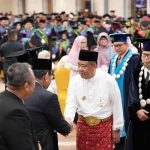 Wagub Cik Ujang Hadiri Wisuda ke-80 dan Milad ke-47 UMP, Dorong Perguruan Tinggi Cetak SDM Unggul Menuju Indonesia Emas 2045