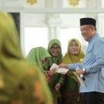 Wagub Cik Ujang Ajak Masyarakat Maknai Hijrah sebagai Semangat Perubahan pada Gebyar Muharam 1448 H dan Harlah Muslimat NU ke-80