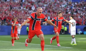 Haaland Bersinar di Debut Piala Dunia, Bawa Norwegia Akhiri Penantian 28 Tahun dengan Kemenangan Meyakinkan