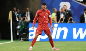 Cristiano Ronaldo Pecahkan Rekor Baru! Masuk Daftar Pencetak Gol Tertua Sepanjang Sejarah Piala Dunia, Hanya Kalah dari Roger Milla