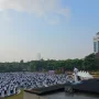 Unesa Pecahkan Rekor MURI, Libatkan 150 Disabilitas dalam Yoga Massal Terbesar di Indonesia