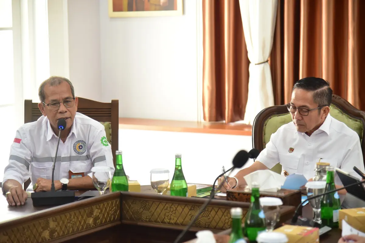 Ratu Dewa Dorong Seluruh Operator Ketenagalistrikan di Palembang Kantongi Sertifikasi Kompetensi