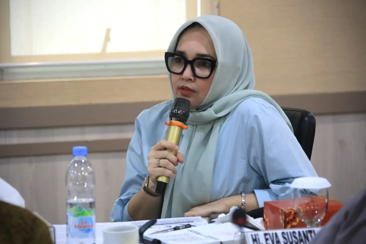 Senator Hj Eva Susanti Soroti Kelangkaan Solar di Sumsel Saat RDP dengan Pertamina: Antrean Panjang Hingga Memicu Konflik