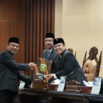 Rapat Paripurna XXXV DPRD Provinsi Sumsel Membahas Penyampaian Laporan Hasil Kerja Pansus Perkebunan DPRD Provinsi Sumsel