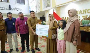 Kejar Target Universal Coverage, Pemkot Palembang Kukuhkan 36 Agen Penggerak BPJS Ketenagakerjaan Kejar Target Universal Coverage, Pemkot Palembang Kukuhkan 36 Agen Penggerak BPJS Ketenagakerjaan