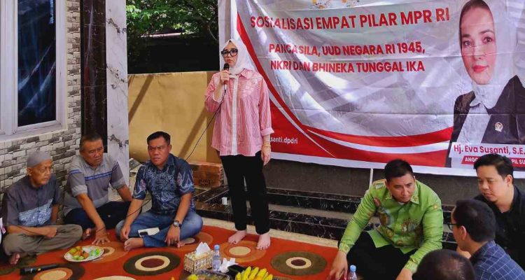 Hj Eva Susanti Gelar Sosialisasi 4 Pilar MPR RI di Kertapati, Ajak Masyarakat Perkuat Semangat Kebangsaan