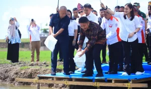 Herman Deru Ajak Jamintel Kejagung RI Saksikan Tradisi Melebung di Ogan Ilir, Perkuat Sinergi Lewat Kearifan Lokal