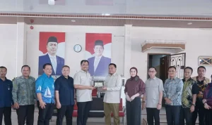 Ketua DPRD Sumsel dan Bupati OKU Selatan Sinkronkan Hasil Reses, Fokus Selaraskan Prioritas Pembangunan Daerah Ketua DPRD Sumsel dan Bupati OKU Selatan Sinkronkan Hasil Reses, Fokus Selaraskan Prioritas Pembangunan Daerah