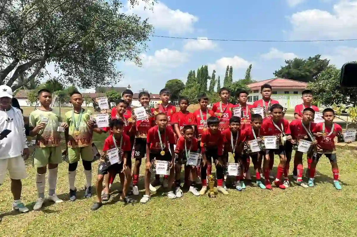 Jelang Piala Soeratin U13 Sumsel 2026, SSB Palembang Soccer Skills Tampil Perkasa dan Juara Ajendam Cup U-14
