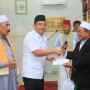 Safari Jumat di Masjid Al Hikmah, Cik Ujang Apresiasi Kekompakan Warga Srimulya