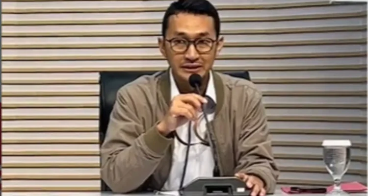 KPK Ungkap Ada Pihak Jemput Bupati Kuansing Saat OTT, Ini Penjelasan Penyidik