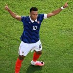 Mbappe Salip Messi di Perburuan Sepatu Emas, Haaland dan Meksiko Antar Timnya ke Babak 16 Besar