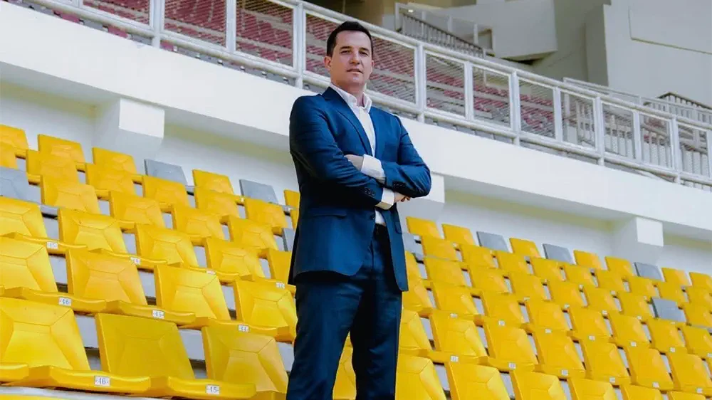 Osmar Loss Antusias Tangani Dewa United, Bidik Persaingan Papan Atas Liga Indonesia 2026/2027