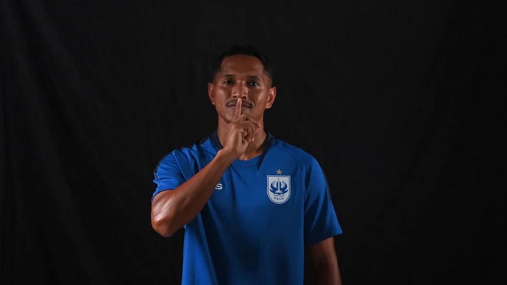 PSIS Semarang Tambah Dua Bek Berpengalaman, Abduh Lestaluhu dan Ahmad Nuri Fasya Resmi Gabung Mahesa Jenar