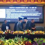 Ratu Dewa Hadiri Paripurna DPRD Palembang, Bahas Raperda Air Limbah, Kesenian hingga Penataan Organisasi Pemerintah