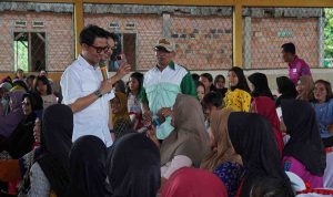 Reses-DPRD-Sumsel-H-Handry-Pratama-OKI-OI (1) Reses di Desa Teloko, Handry Pratama Putra Tegaskan Pentingnya Aspirasi Masyarakat untuk Evaluasi Pembangunan
