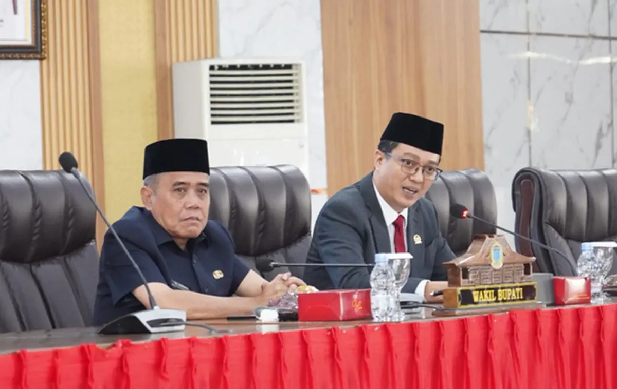 DPRD Ogan Ilir Gelar Paripurna, Fraksi-Fraksi Sampaikan Pandangan atas Pertanggungjawaban APBD 2025