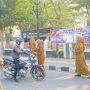 Cegah Risiko ISPA, Dinkes Muba Bagikan 1.000 Masker kepada Masyarakat