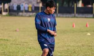 Fikri-Ardiansyah-Bertahan-di-Persikad-Depok-1787057686 Fikri Ardiansyah Bertahan di Persikad Depok, Siap Tuntaskan Misi di Championship 2026/27
